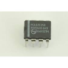 IC PCA82C250 8PIN A high-speed CAN (Controller Area Network) transceiver interface